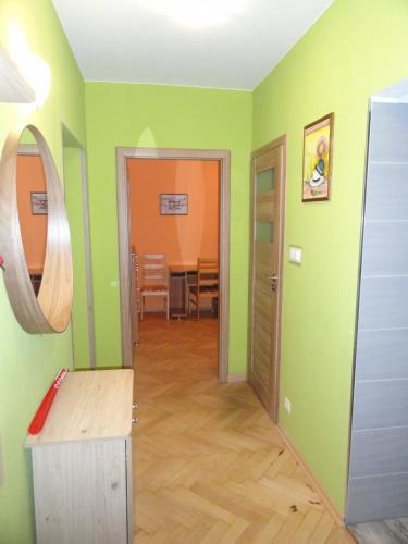 Flatta - przedpokój (1)