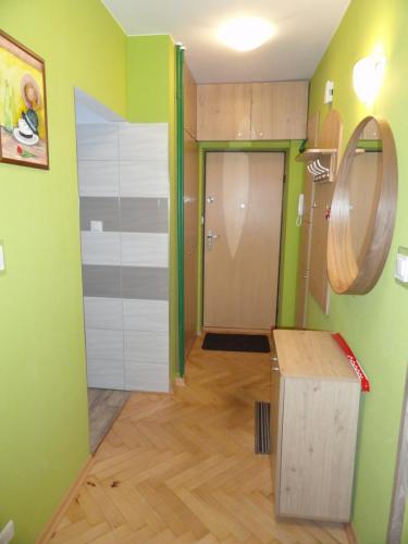 Flatta - przedpokój (2)